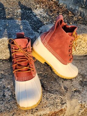 L.L. Bean Suede Waterproof Duck Boots Maroon Women's Size 6M